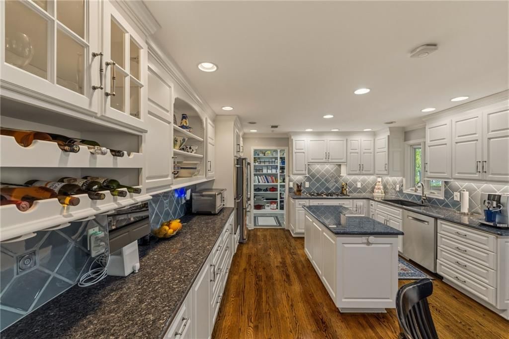 8409 Ensley Place — photo 9