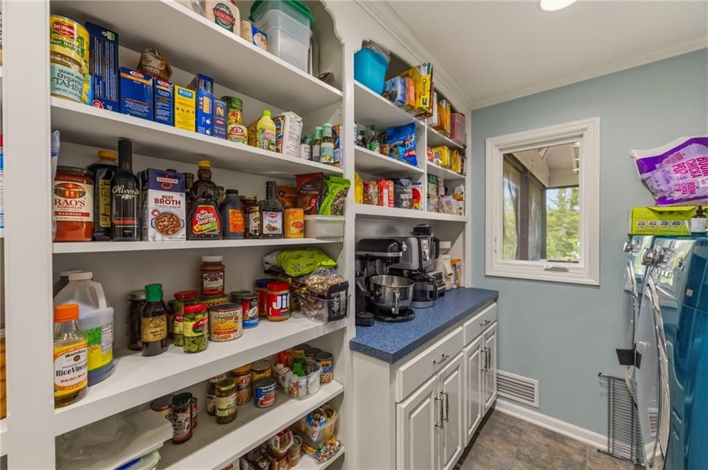 8409 Ensley Place — photo 11