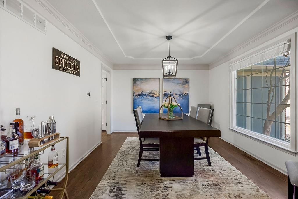 8352 Oakview Circle — photo 3