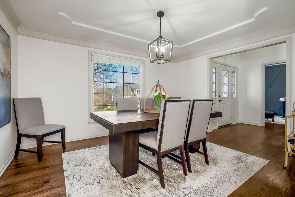 8352 Oakview Circle — photo 4