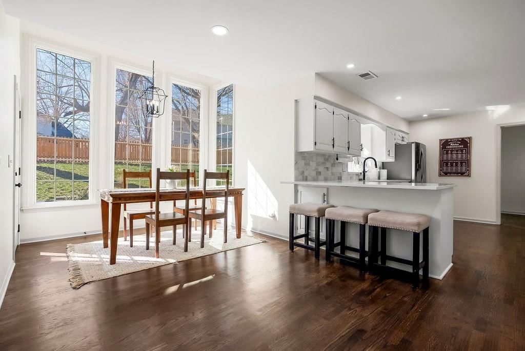 8352 Oakview Circle — photo 11