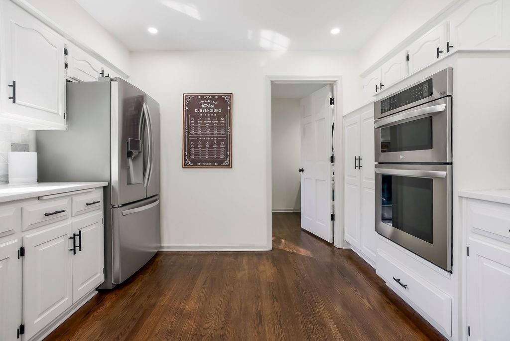 8352 Oakview Circle — photo 18