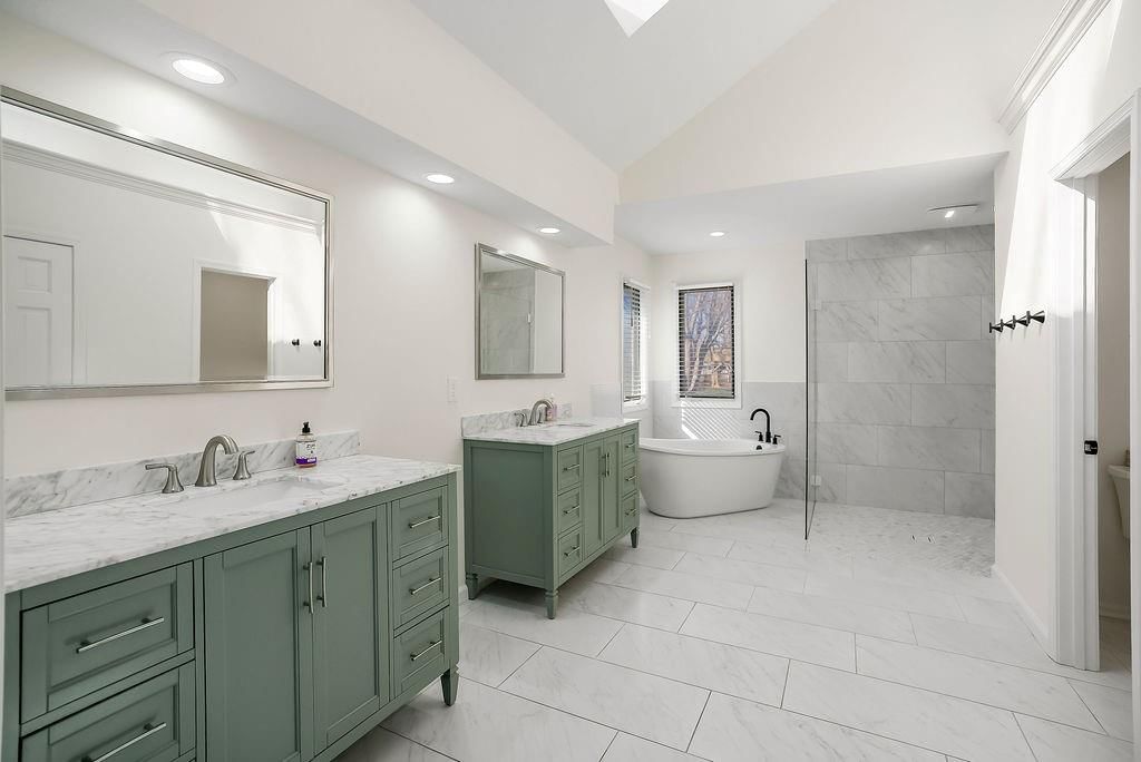 8352 Oakview Circle — photo 23