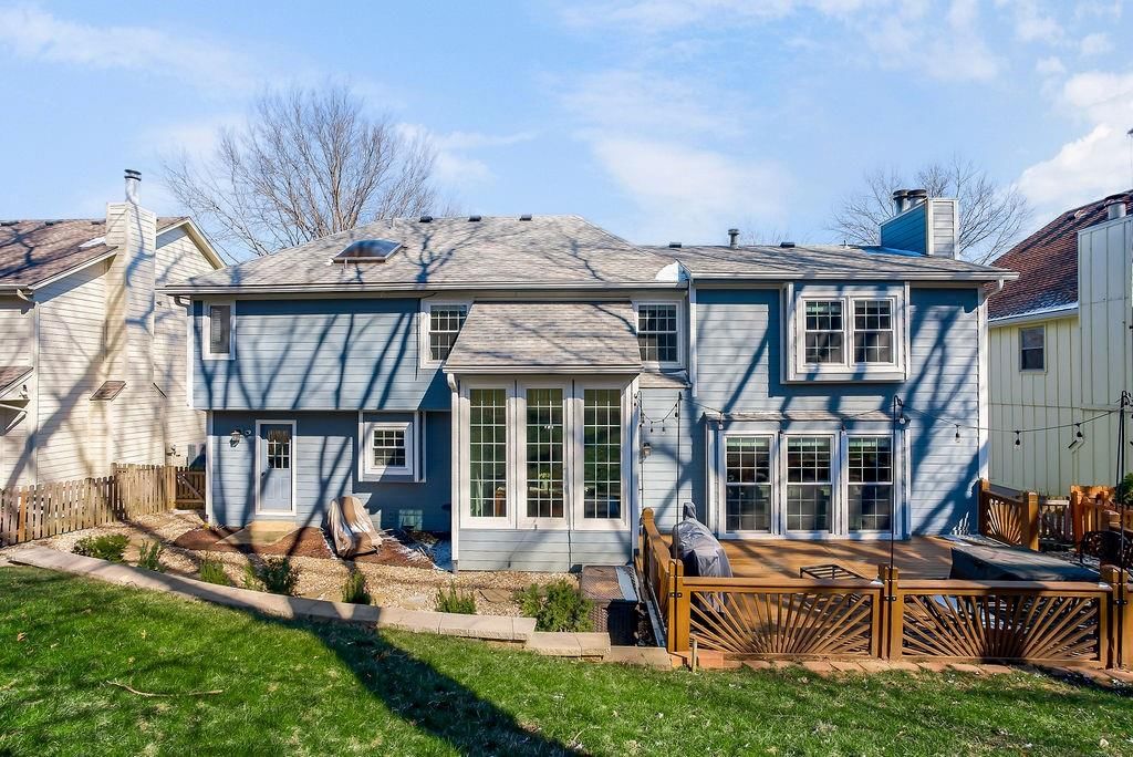 8352 Oakview Circle — photo 31