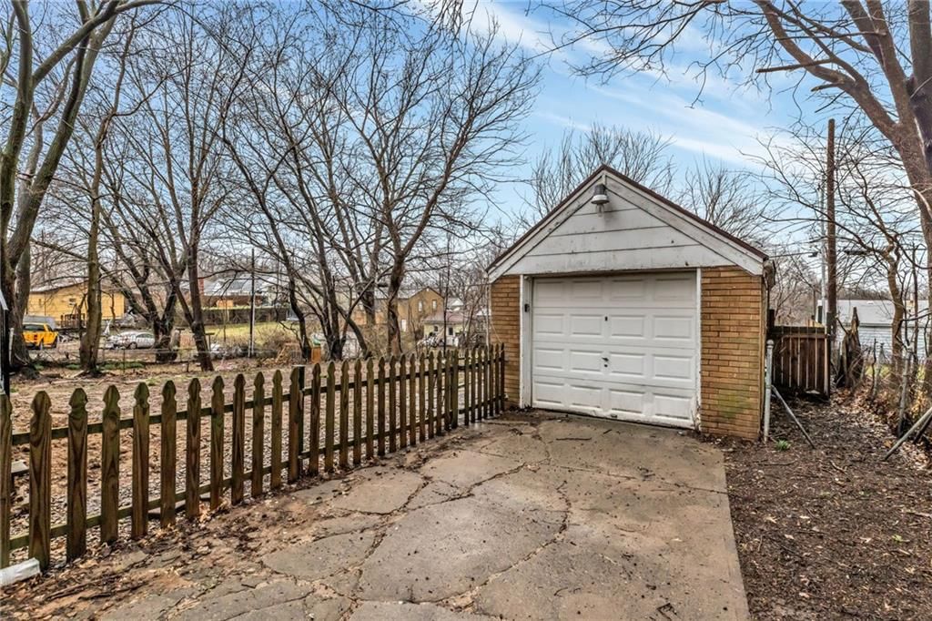 9614 E 32nd S Street — photo 23