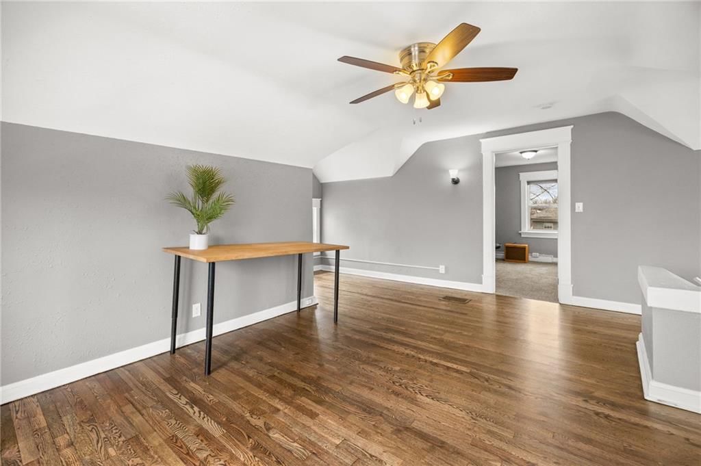 3928 Forest Avenue — photo 32