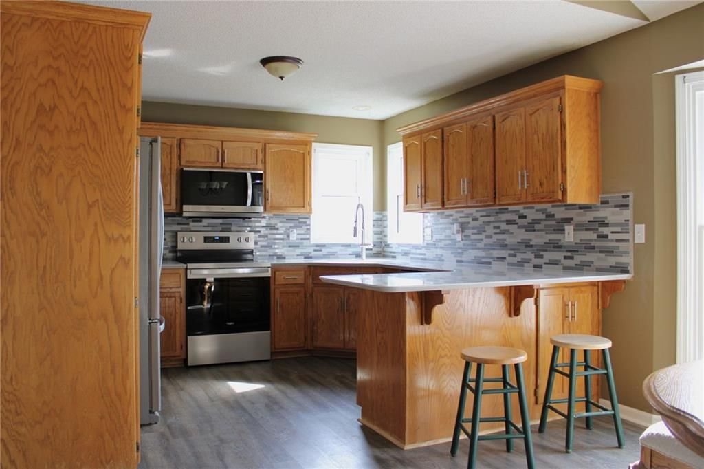 1627 NE 101ST Terrace — photo 3