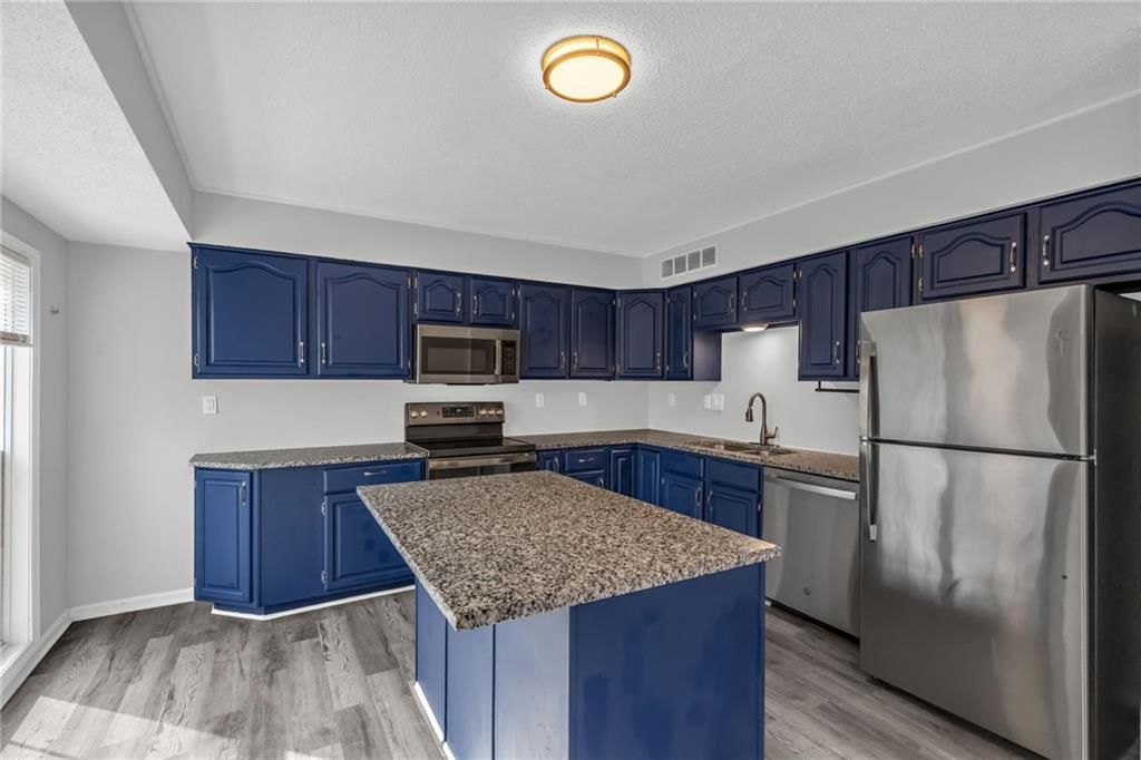 705 NE 80th Terrace — photo 10