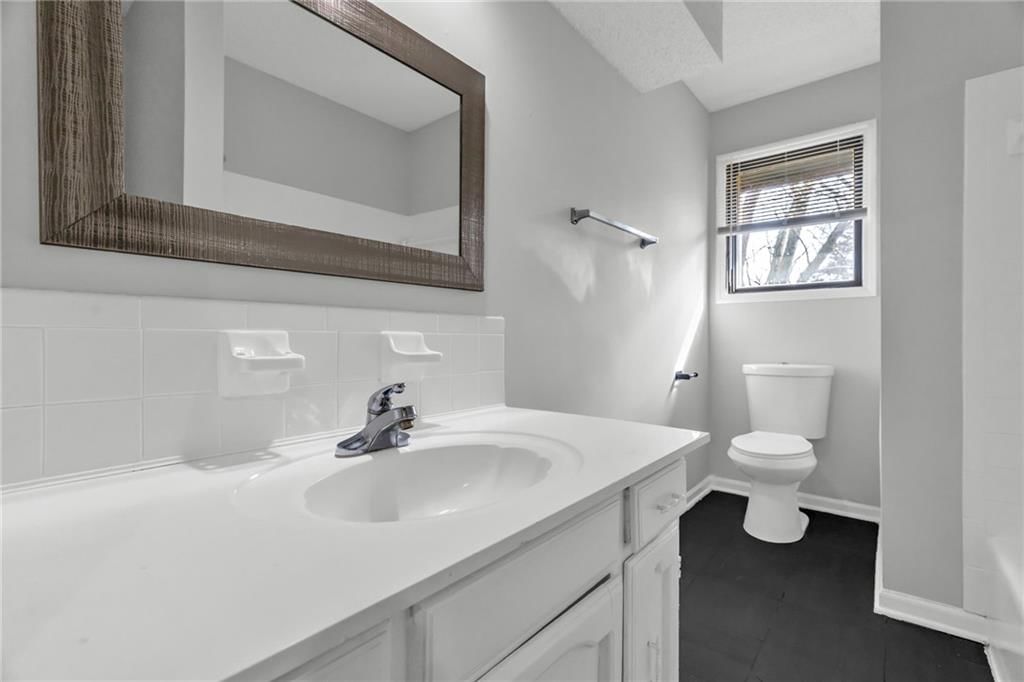 705 NE 80th Terrace — photo 12