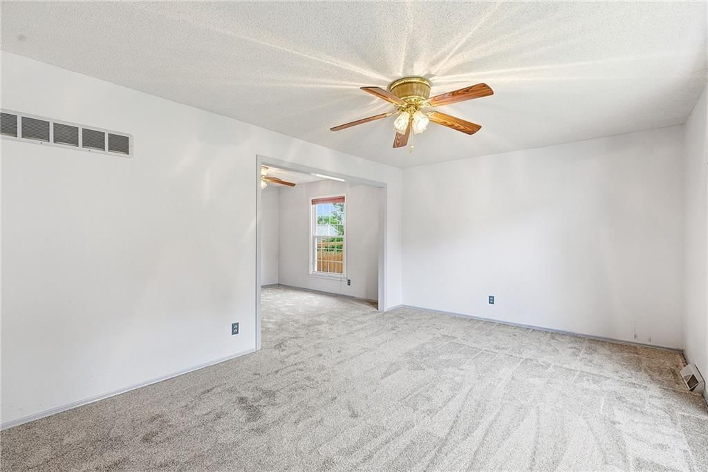 3712 E 104th Street — photo 12