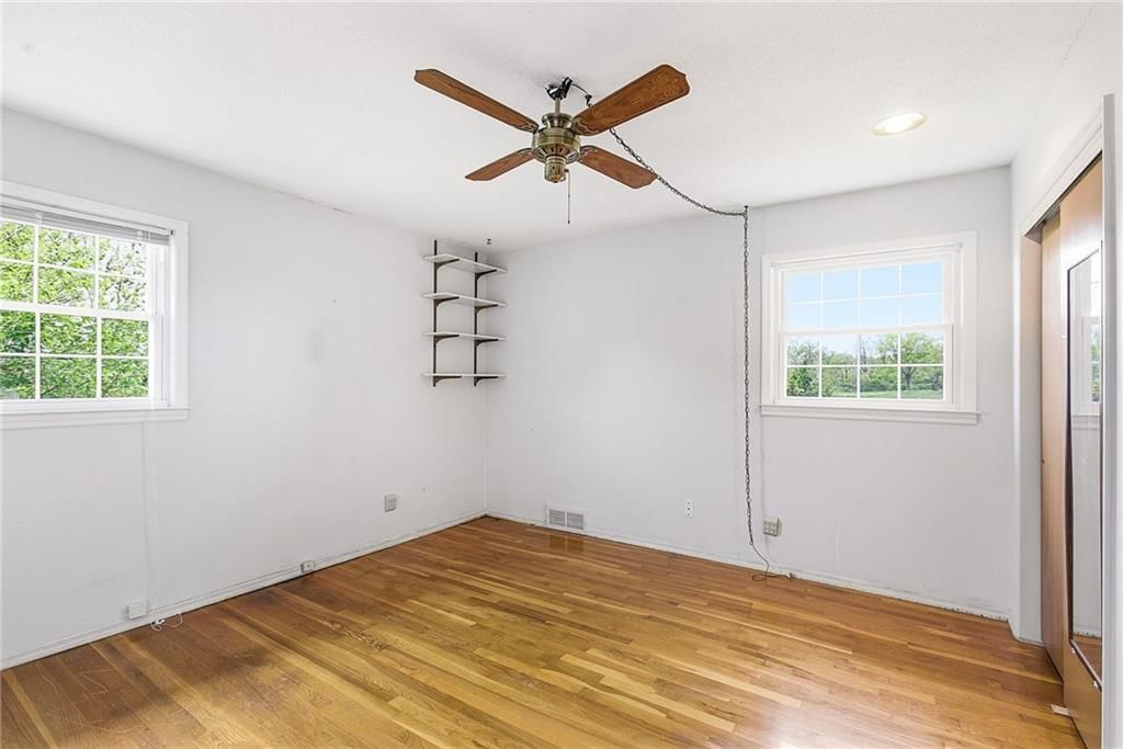 3712 E 104th Street — photo 35