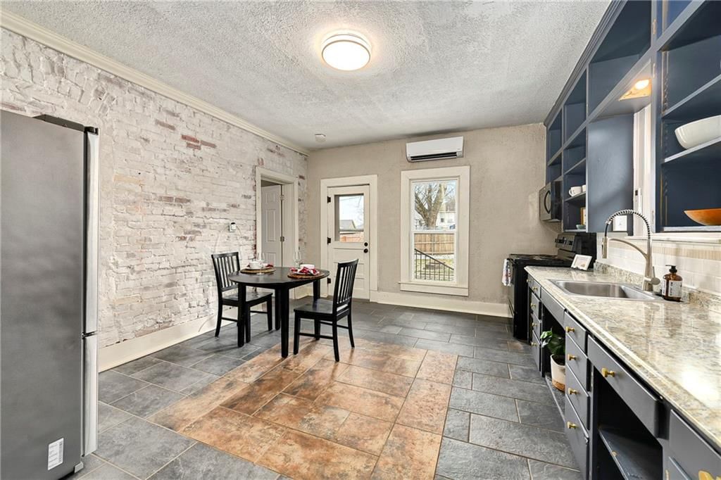 415 Elm Street — photo 12
