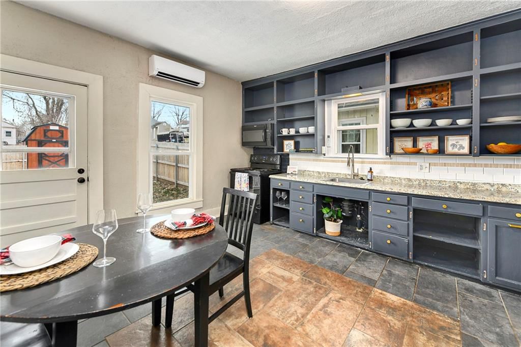 415 Elm Street — photo 14