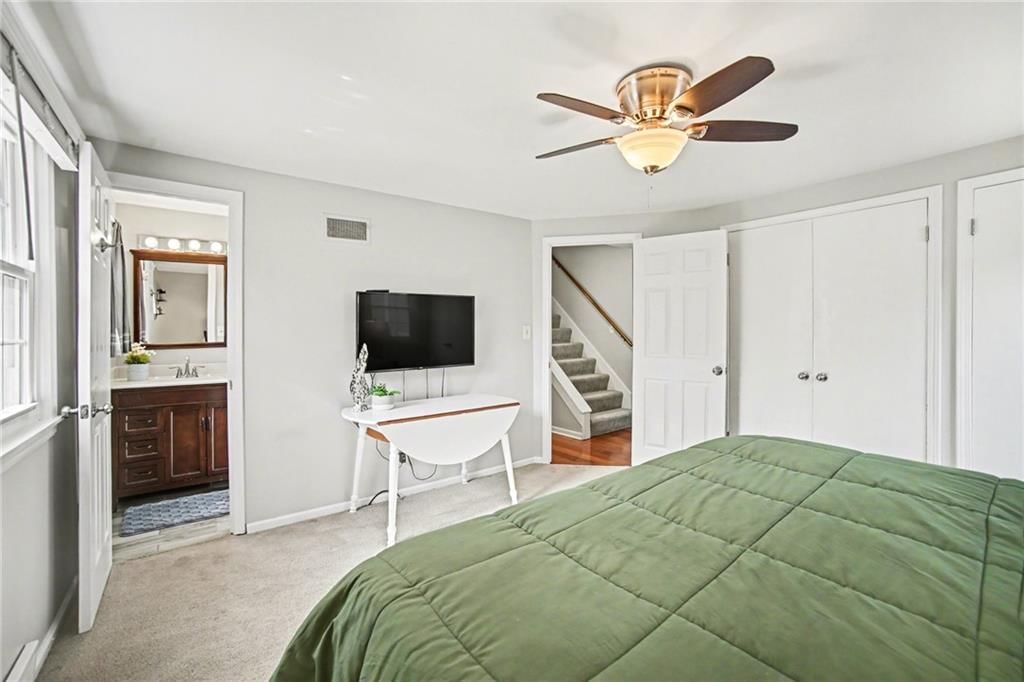 9706 Melrose Drive — photo 16