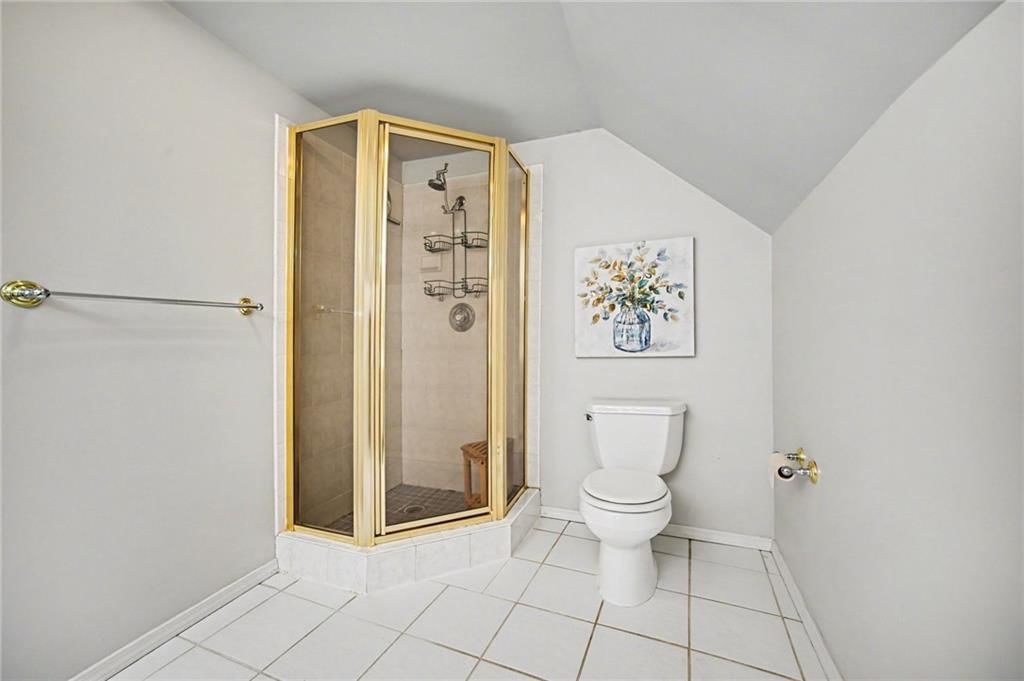 9706 Melrose Drive — photo 24