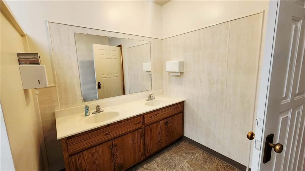 3101 N Joplin Street — photo 32