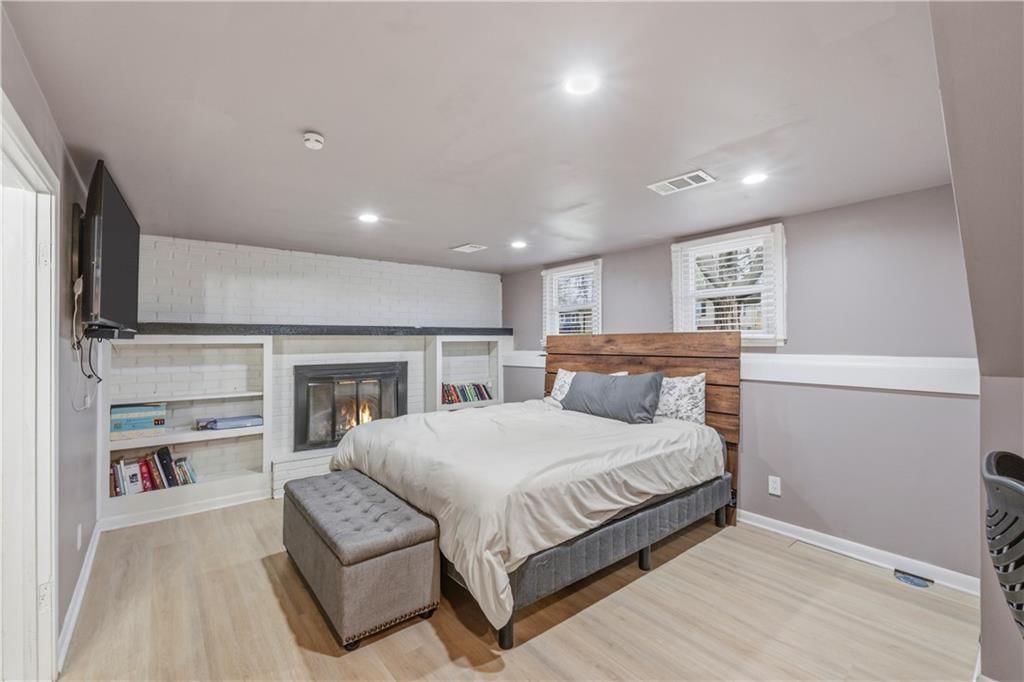 513 N Walker Lane — photo 15