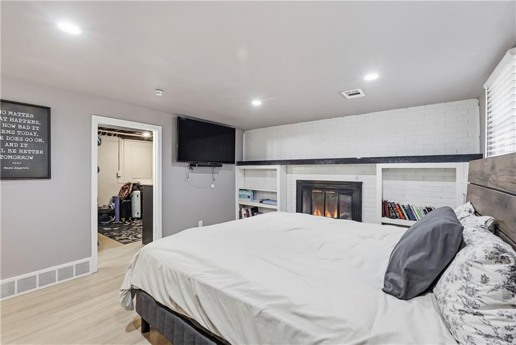 513 N Walker Lane — photo 18