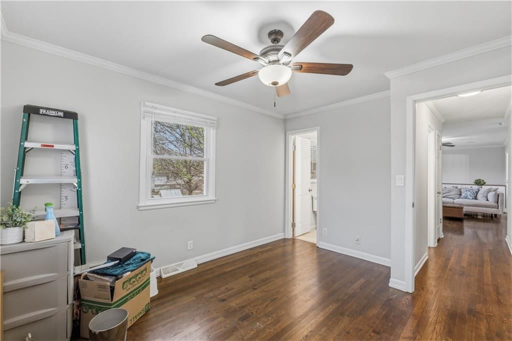513 N Walker Lane — photo 20
