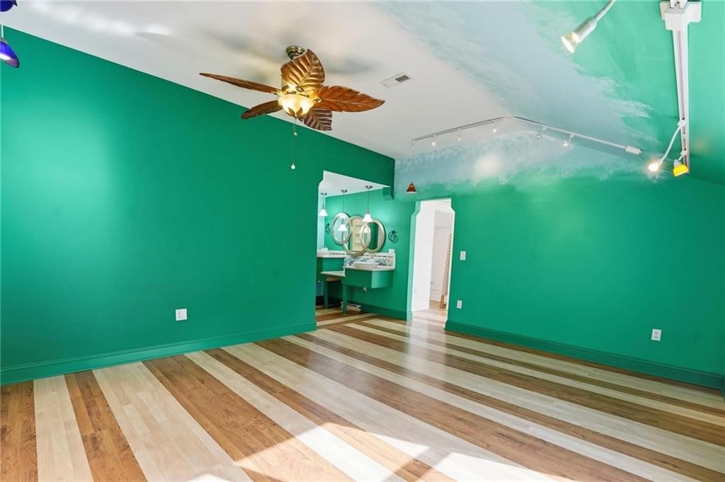 903 S Pope Avenue — photo 20