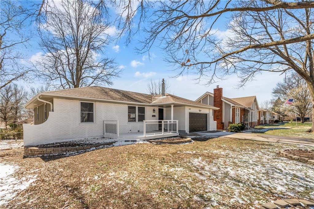517 Stacey Drive — photo 3