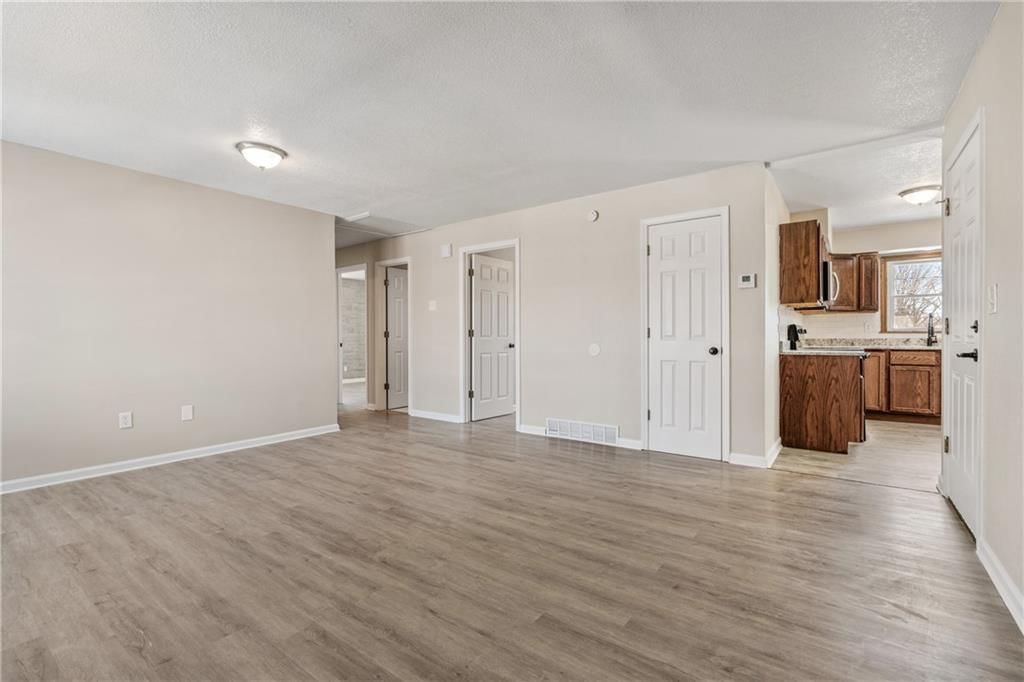 517 Stacey Drive — photo 5