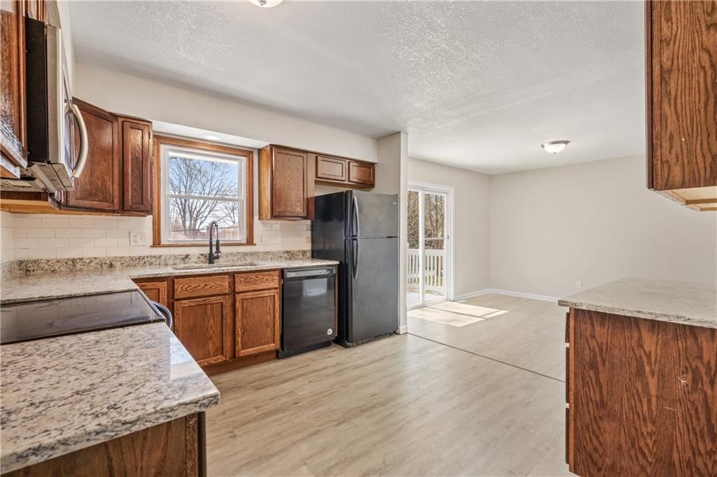 517 Stacey Drive — photo 6
