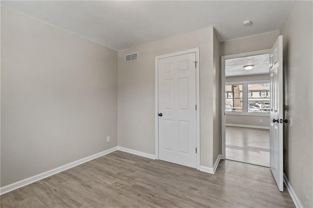 517 Stacey Drive — photo 16
