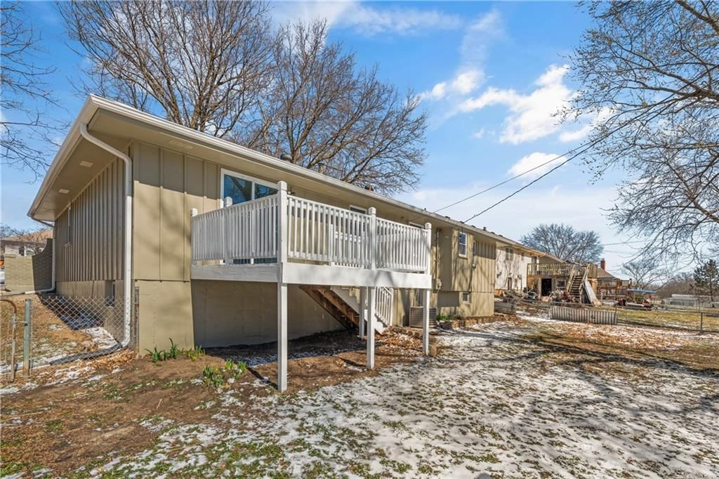 517 Stacey Drive — photo 33
