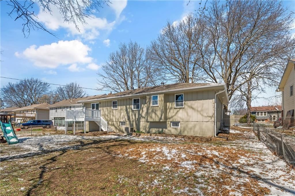 517 Stacey Drive — photo 34