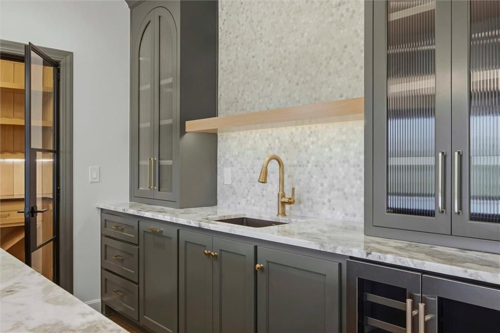 21710 W 80th Terrace — photo 33