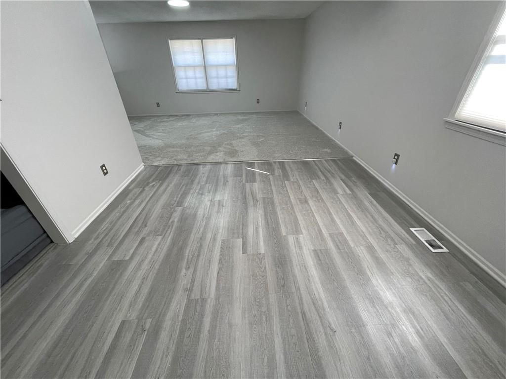 12506 Winchester Avenue — photo 5