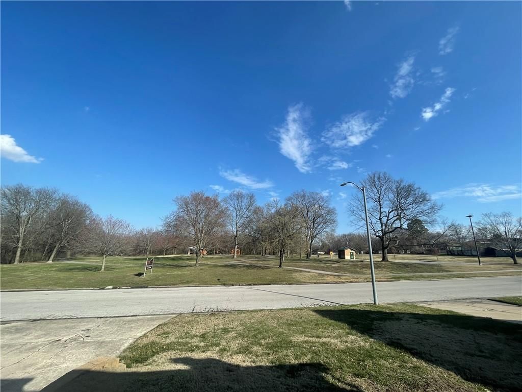 12506 Winchester Avenue — photo 15
