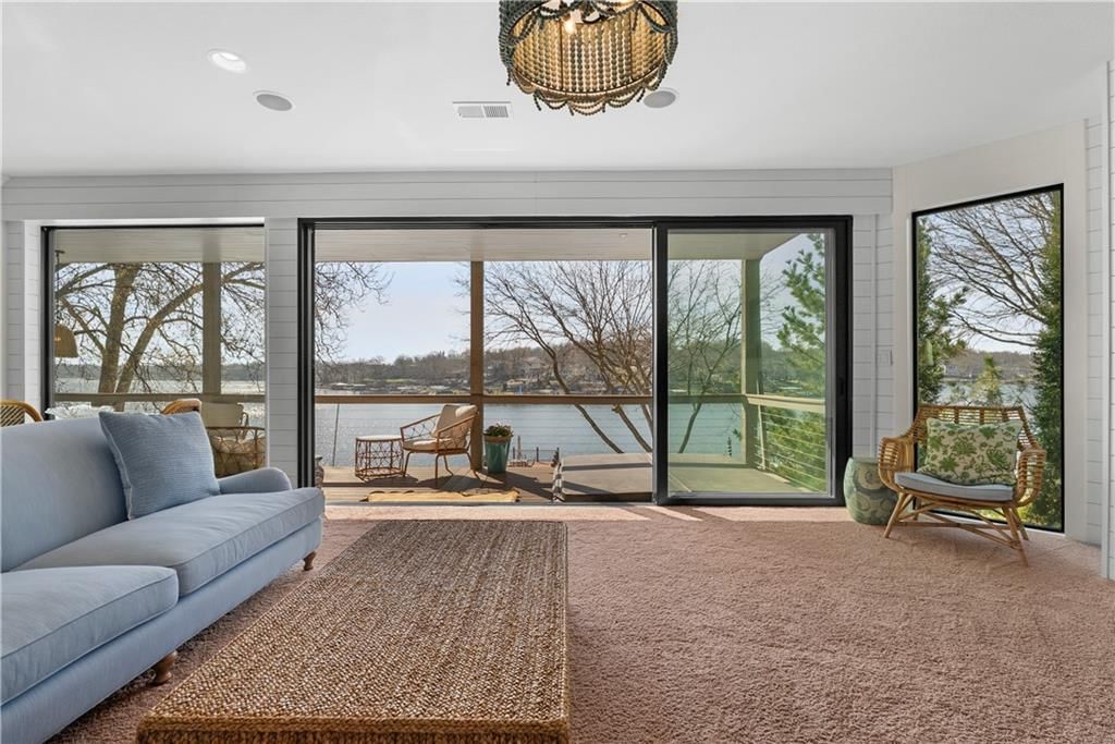 20 H Street — photo 38