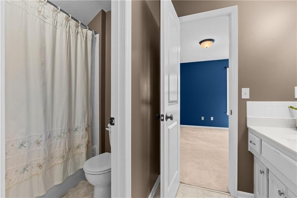 1008 SW Whistle Drive — photo 32