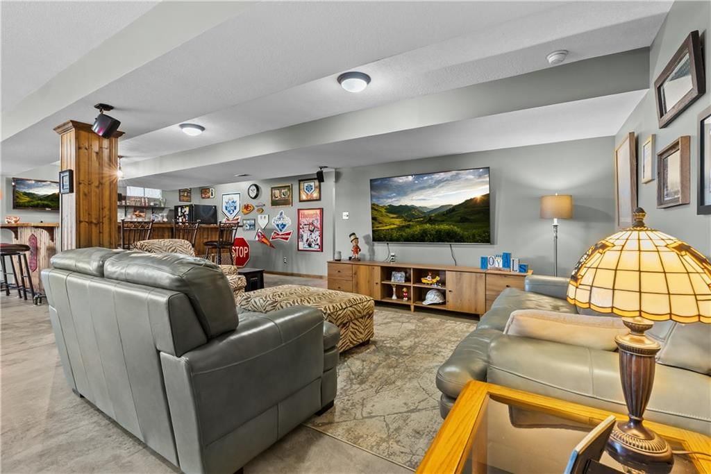 1008 SW Whistle Drive — photo 39