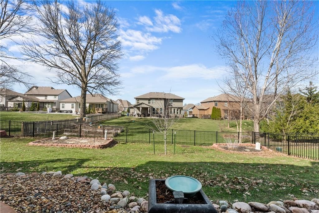 1008 SW Whistle Drive — photo 44