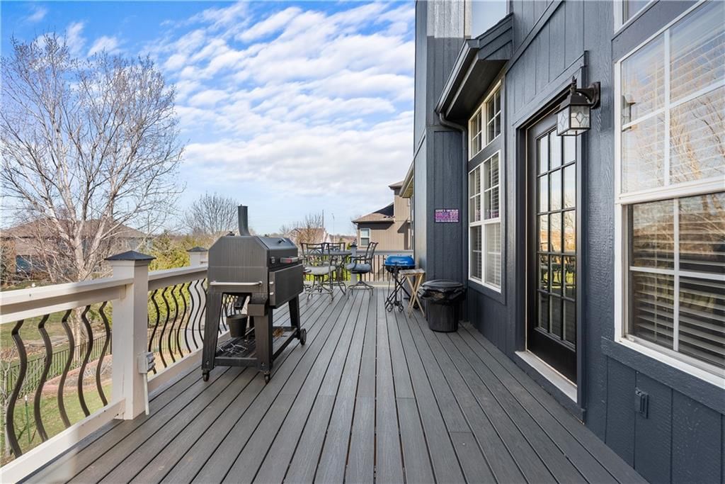 1008 SW Whistle Drive — photo 45