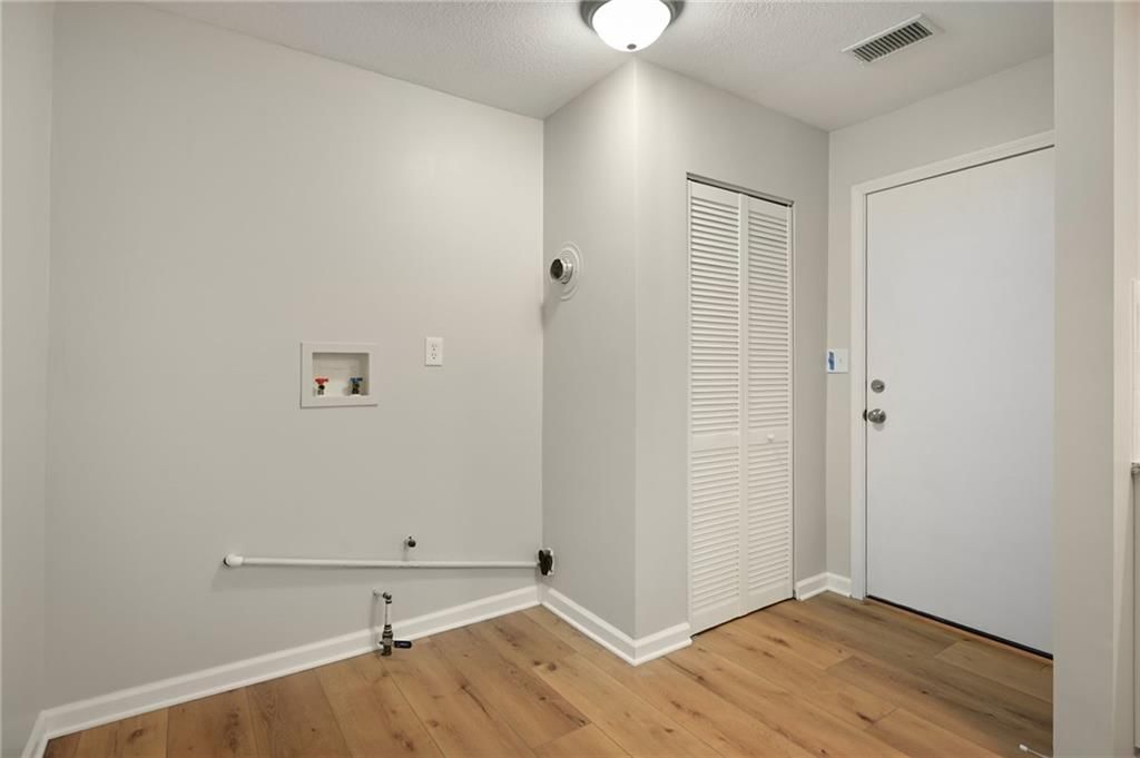 5117 CREST Drive — photo 11
