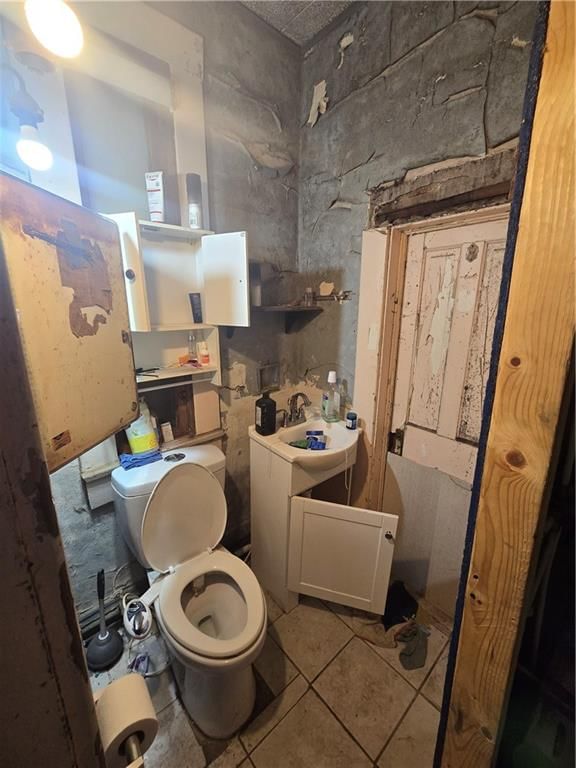 1618 Main Street — photo 10