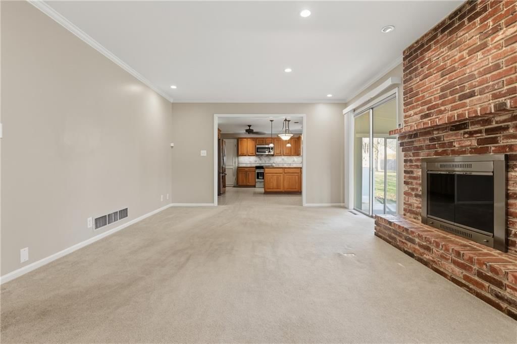 6909 W 98th Terrace — photo 23