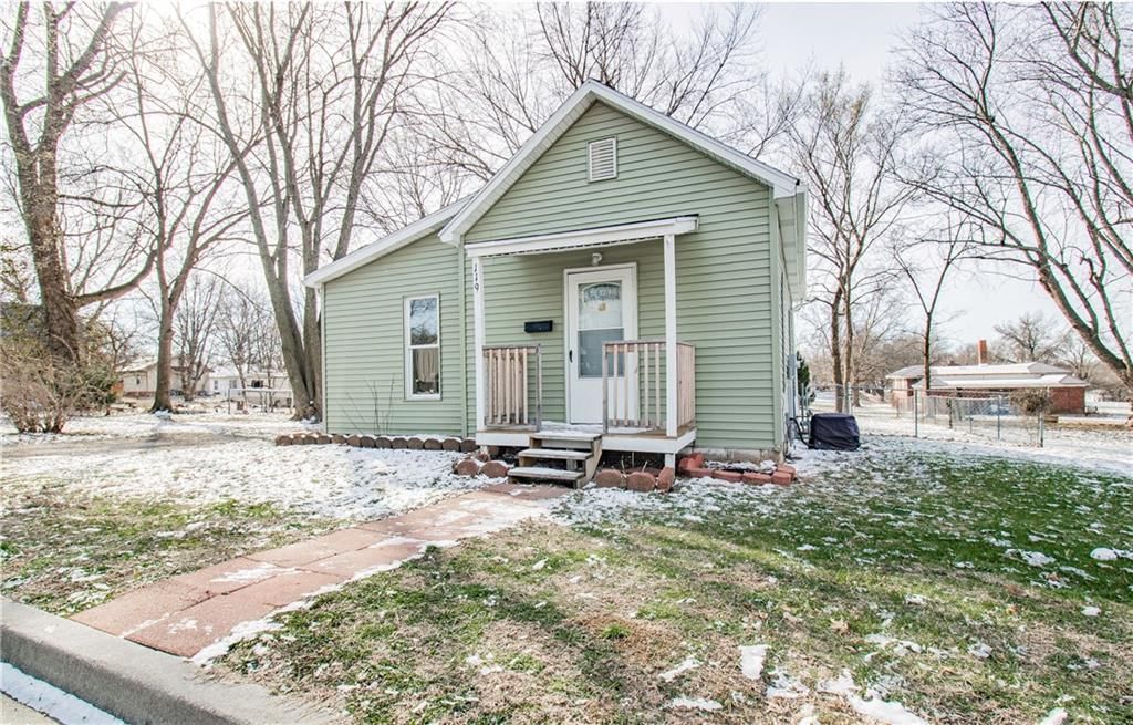 119 E 15th Terrace, Higginsville, MO