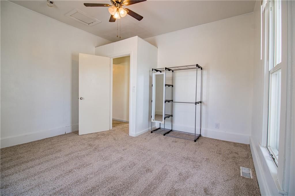 119 E 15th Terrace — photo 11