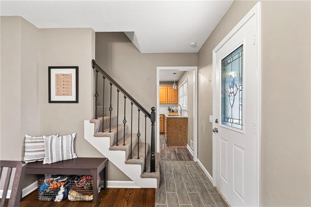 12110 W 93rd Street — photo 3