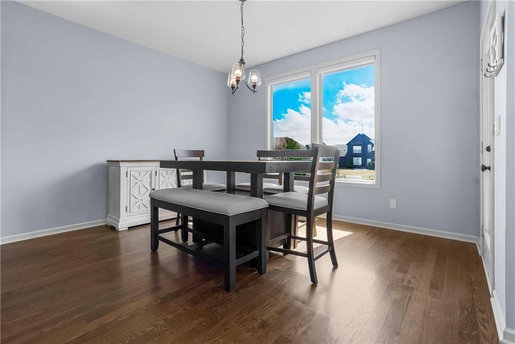 2301 W Piatt Lane — photo 14