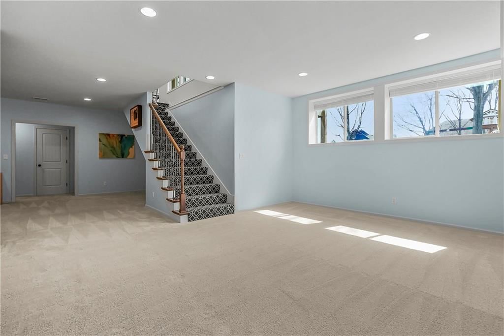 2301 W Piatt Lane — photo 23
