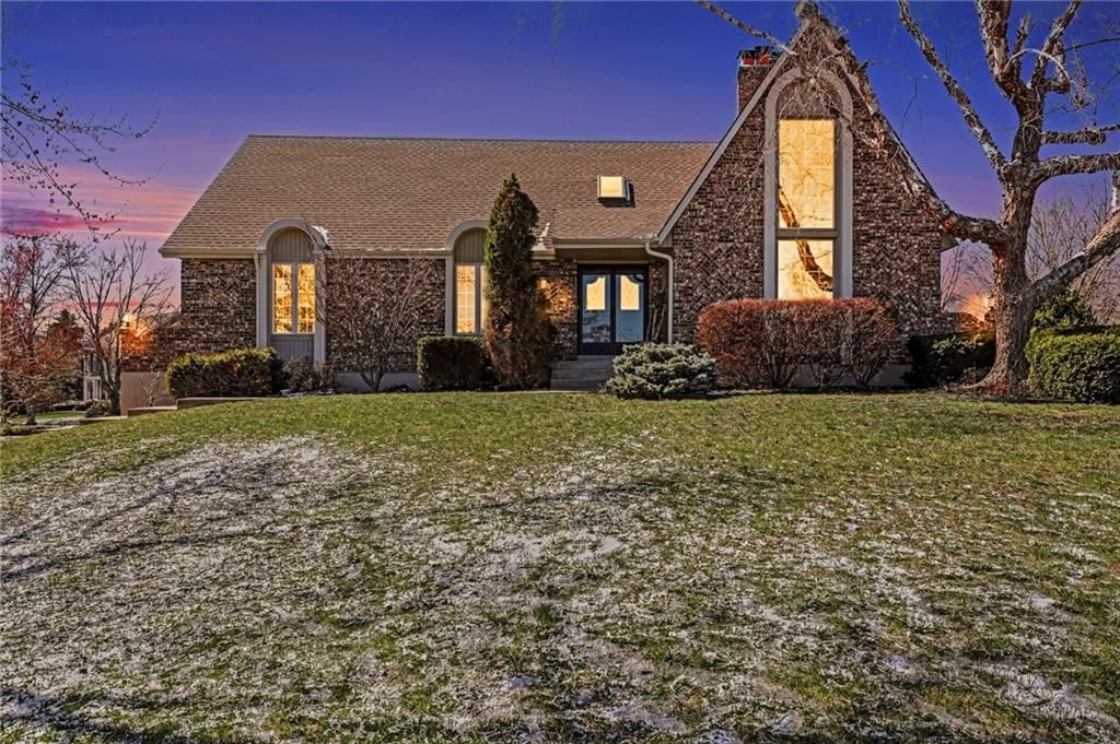 16930 Grandview Street, Overland Park, KS