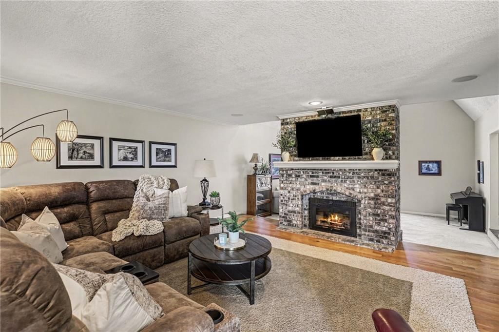 16930 Grandview Street — photo 10