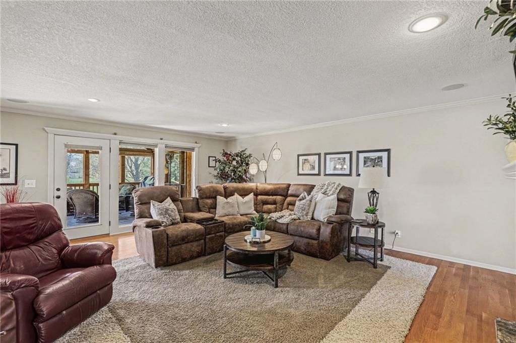 16930 Grandview Street — photo 11