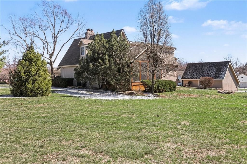16930 Grandview Street — photo 42